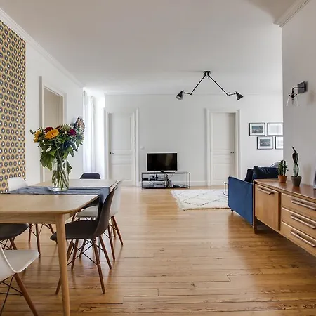Luckey Homes - Le Palais Thermal Apartment